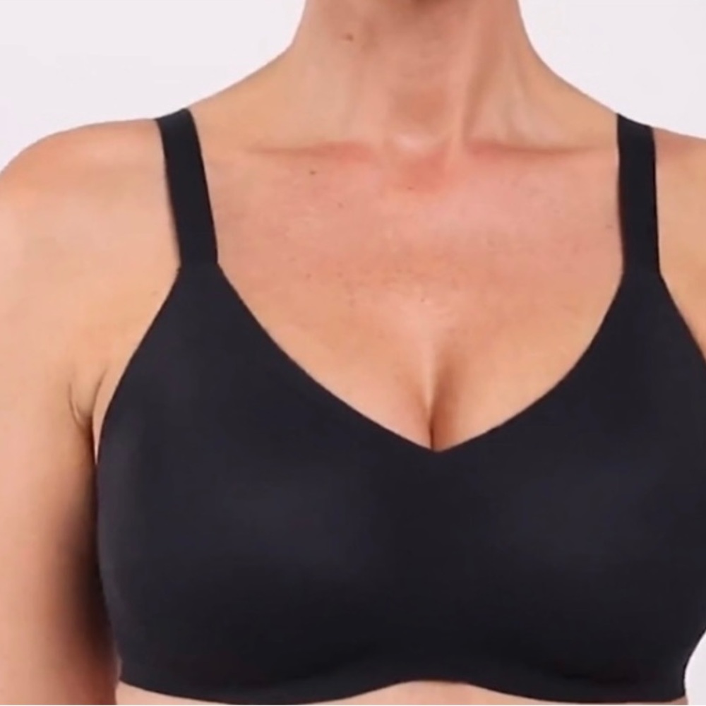 Knix Thin Strap Padded V Neck Bra Size 5